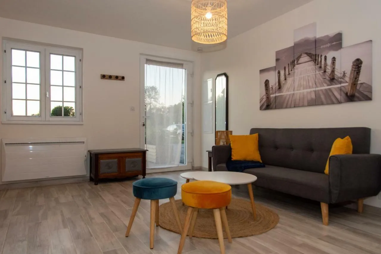 Amodo Lodge - Maison D'Hotes Saint-Paul-en-Chablais 3*,  France
